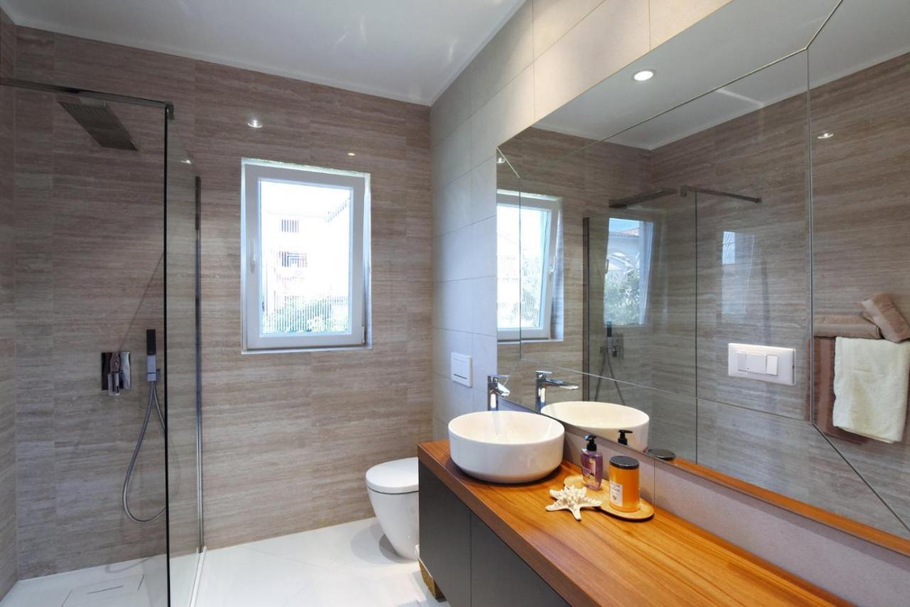 New!!! 2024 Marea Apartments With Xxl Sunny Terrace Poreč Buitenkant foto